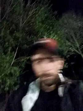 Snapshot of hairy_mannn chatting on 16, 12, 2025 hairy mannn online show from 16, 12, 2025