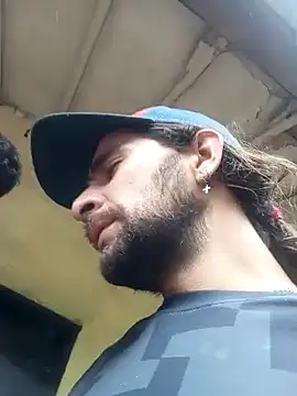 Snapshot of hairy_mannn chatting on 16, 12, 2025 hairy mannn online show from 16, 12, 2025