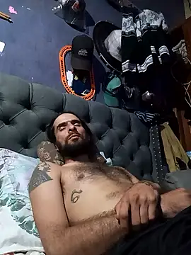 Snapshot of hairy_mannn chatting on 11, 1, 2026 hairy mannn online show from 11, 1, 2026