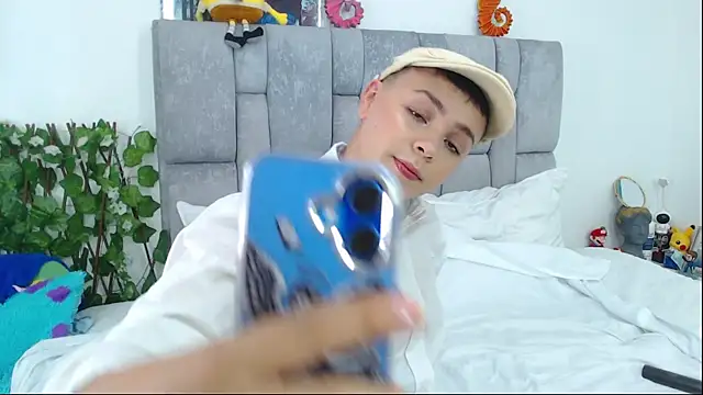 christopher Hot online show from 3, 10, 2025