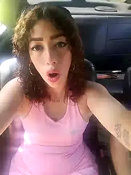 Snapshot of roxyrougee chatting on 26, 9, 2025 roxyrougee online show from 26, 9, 2025