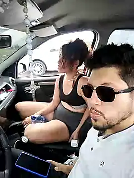 Snapshot of roxyrougee chatting on 17, 10, 2025 roxyrougee online show from 17, 10, 2025