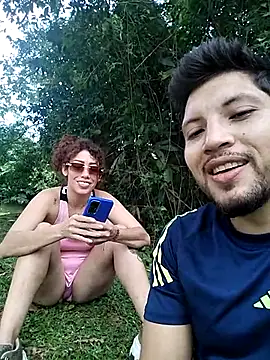 Snapshot of roxyrougee chatting on 21, 10, 2025 roxyrougee online show from 21, 10, 2025