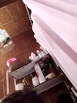 Snapshot of aispuro8505 chatting on 9, 9, 2025 aispuro8505 online show from 9, 9, 2025