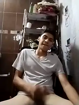 Snapshot of aispuro8505 chatting on 15, 12, 2025 aispuro8505 online show from 15, 12, 2025