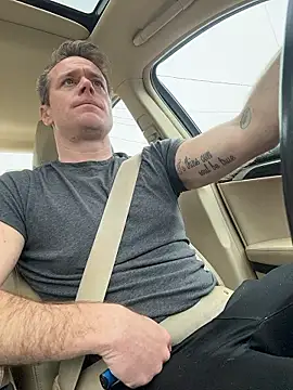 DILFiGuess11 online show from 14, 1, 2026