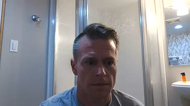DILFiGuess11 online show from 24, 6, 2026