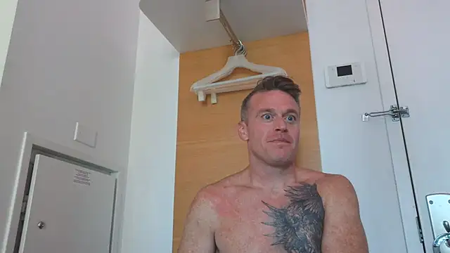 DILFiGuess11 online show from 9, 7, 2026