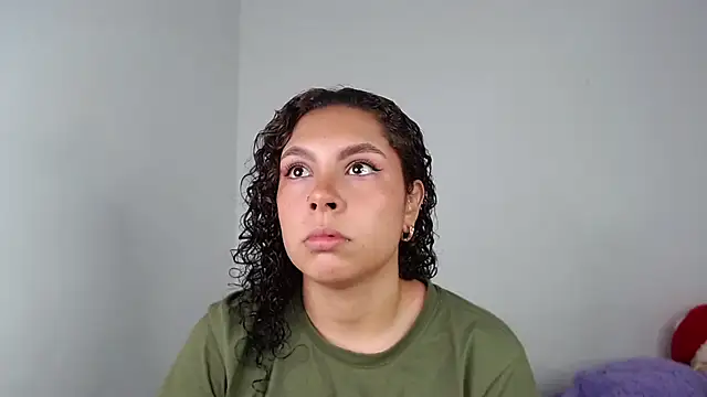 ViolettaMiller  online show from 9, 2, 2026