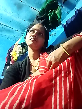 Jooli xx online show from 6, 2, 2026