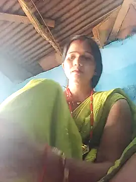 Jooli xx online show from 3, 3, 2026