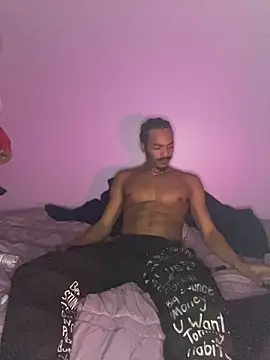 TRILLAHUNG online show from 19, 3, 2026