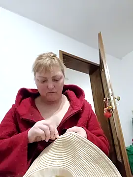 LiluLiluLilu online show from 22, 3, 2026