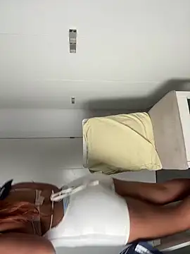 madsnextdoor online show from 21, 10, 2025