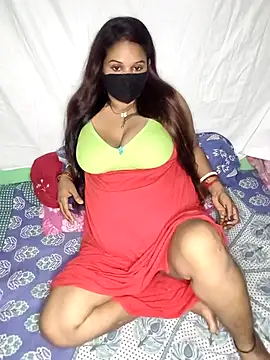 V-hot-swiet online show from 10, 9, 2025