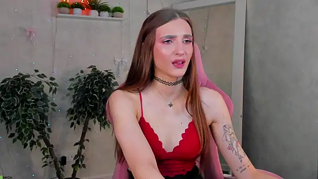 Alisha Green online show from 13, 7, 2026