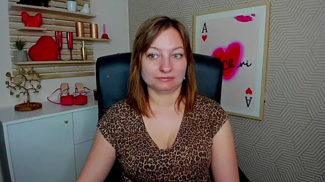 angelaSamt online show from 4, 5, 2026