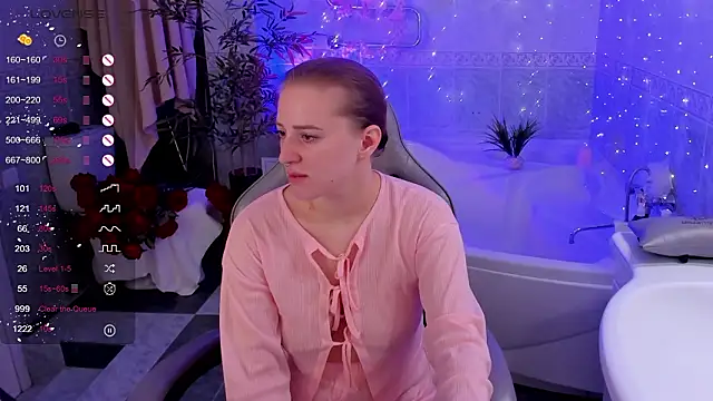 Snapshot of Alice_Cire chatting on 4, 2, 2026 Alice Cire online show from 4, 2, 2026