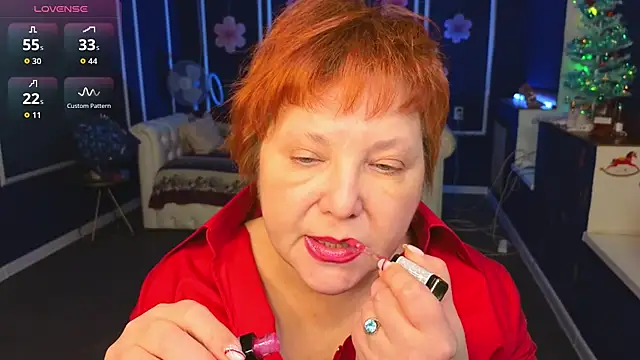 Kira Kenett online show from 7, 1, 2026