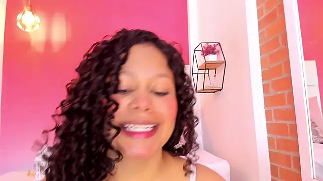 kendal sexy3 online show from 27, 9, 2025