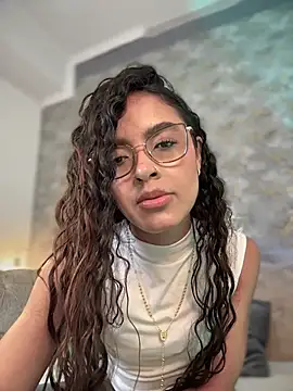 alizza  online show from 10, 7, 2026
