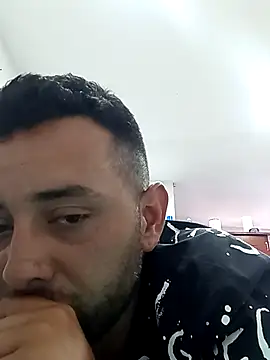 Snapshot of angelitocalientico chatting on 20, 4, 2026 angelitocalientico online show from 20, 4, 2026