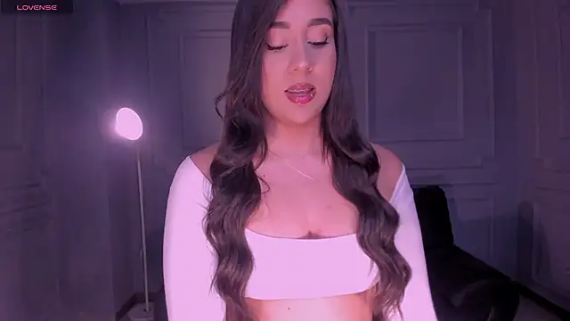 Snapshot of SussyBellX chatting on 17, 3, 2026 SussyBellX online show from 17, 3, 2026