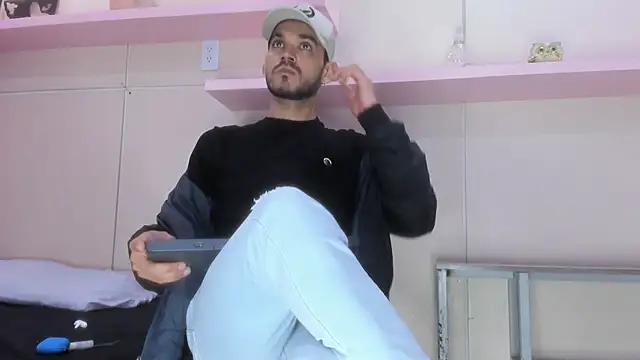 Snapshot of EthanGrey chatting on 10, 2, 2026 EthanGrey online show from 10, 2, 2026