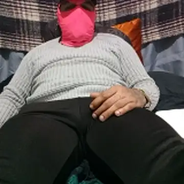 Snapshot of johnboones10 chatting on 19, 3, 2026 johnboones10 online show from 19, 3, 2026