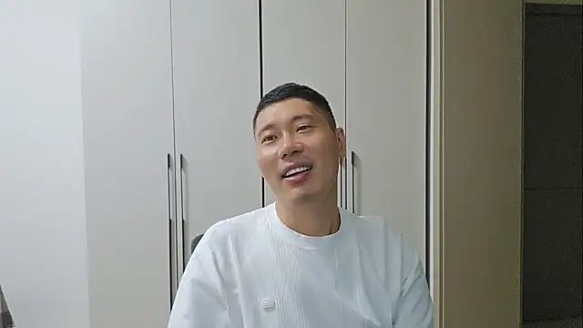 Snapshot of Buryerry-B chatting on 18, 9, 2025 Buryerry-B online show from 18, 9, 2025