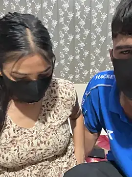 Sex Queen aaraya online show from 7, 5, 2026