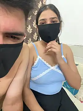 Sex Queen aaraya online show from 11, 6, 2026