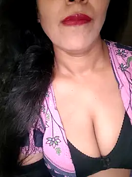 Deepa Sharma143 online show from 18, 9, 2025