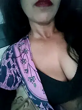 Deepa Sharma143 online show from 19, 9, 2025