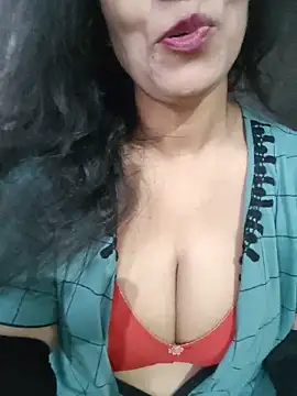 Deepa Sharma143 online show from 13, 6, 2026
