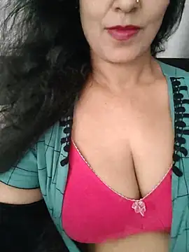 Deepa Sharma143 online show from 29, 6, 2026