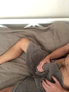 Snapshot of David952015 chatting on 27, 10, 2025 David952015 online show from 27, 10, 2025