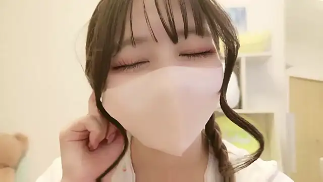 Snapshot of JP_Momo_o0 chatting on 10, 9, 2025 JP Momo o0 online show from 10, 9, 2025