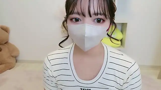 Snapshot of JP_Momo_o0 chatting on 9, 11, 2025 JP Momo o0 online show from 9, 11, 2025