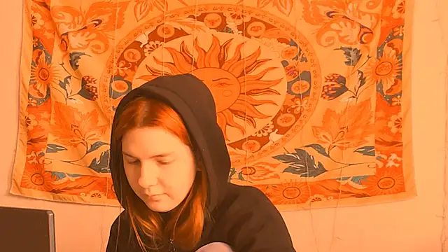 AliceCUNTach online show from 19, 6, 2026