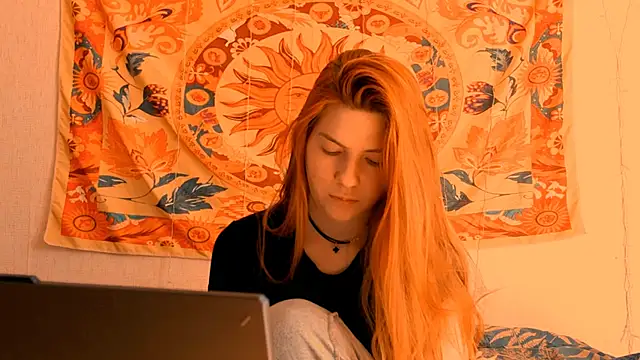 AliceCUNTach online show from 18, 7, 2026