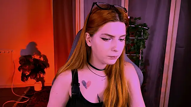 AliceCUNTach online show from 21, 7, 2026