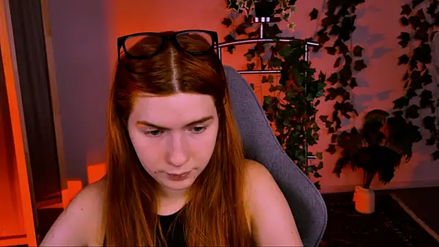 AliceCUNTach online show from 5, 8, 2026
