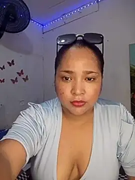 Angelly ricura online show from 6, 4, 2026