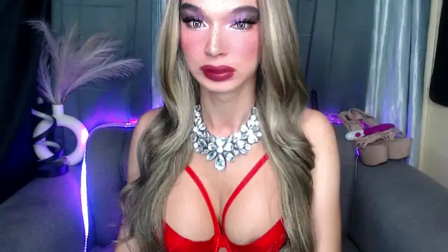 MISTRESSMonica xxx online show from 17, 12, 2025