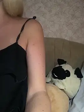 Snapshot of Nikihot__ chatting on 15, 9, 2025 Nikihot online show from 15, 9, 2025