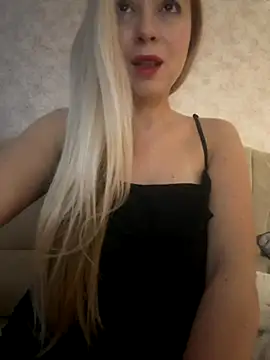 Snapshot of Nikihot__ chatting on 15, 10, 2025 Nikihot online show from 15, 10, 2025