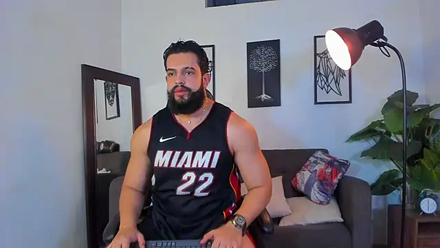 Justin kingX7 online show from 17, 7, 2026