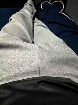 Snapshot of Aaia93 chatting on 14, 11, 2025 Aaia93 online show from 14, 11, 2025