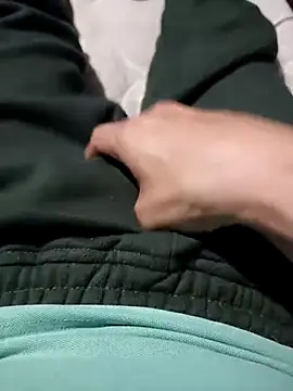 Snapshot of Aaia93 chatting on 24, 11, 2025 Aaia93 online show from 24, 11, 2025